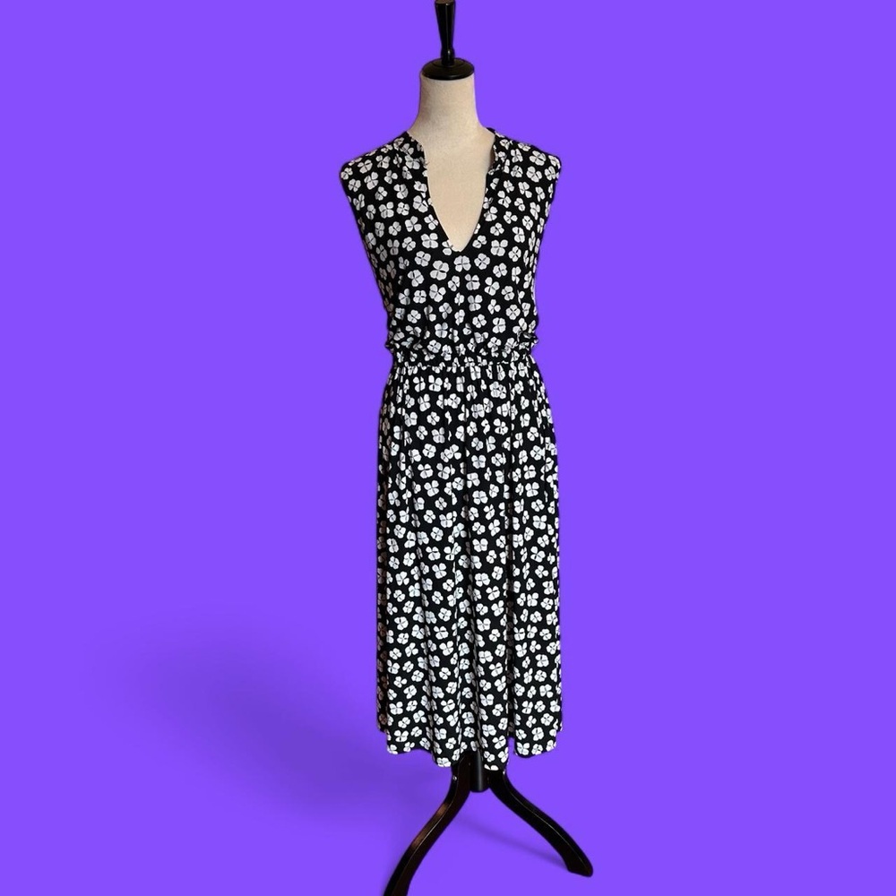 Anne Klein Black and White Floral Midi Dress